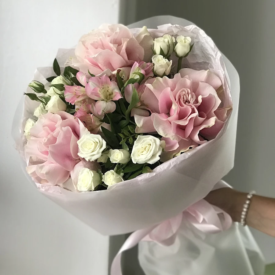 Morning Rose Basket